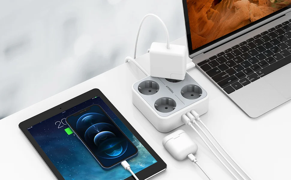 Prelungitor Tessan TS-PS01DE, 4 prize, 2 X USB-A, 1X USB-C, incarcare rapida 25W 1 Prelungitor Tessan TS-PS01DE, 4 prize, 2 X USB-A, 1X USB-C, incarcare rapida 25W