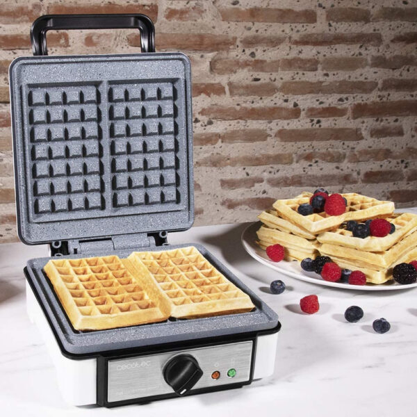 Aparat pentru preparat vafe/gofre Cecotec Fun Gofrestone Double, 1200W, Termostat ajustabil, Invelis antiaderent - imagine 4