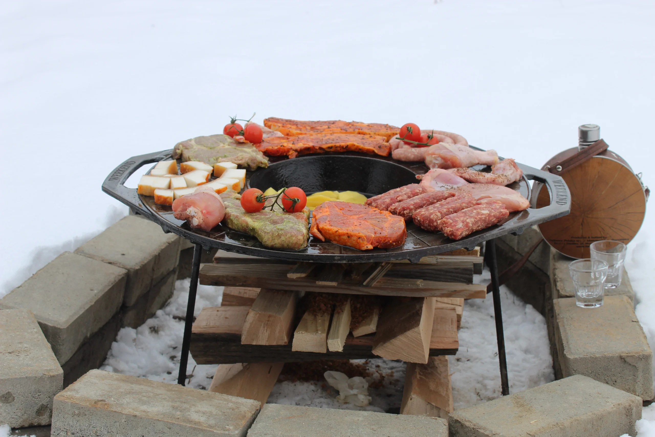 Disc pentru gratar, fonta, tip grill, cu picioare, 52 cm, Mixt Barbeque 