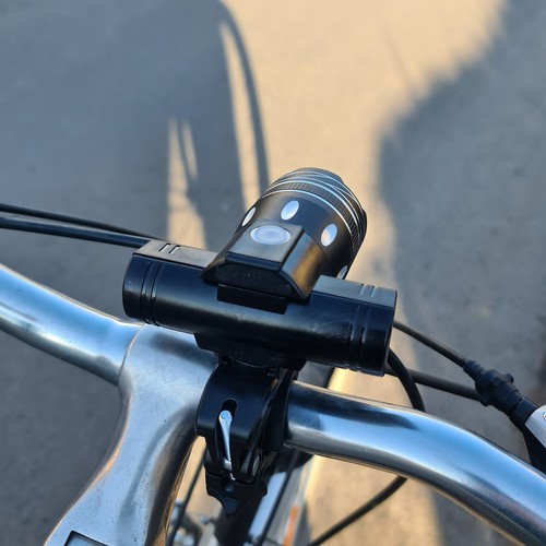 Far si lumina spate bicicleta LED uri puternice acumulator USB rotire 360 ° 11