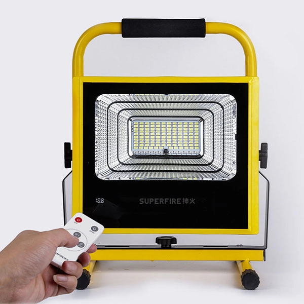 Proiector LED portabil Superfire FS1 A 25W 850 lm reincarcabil Acumulator 4500 mAh 5 1