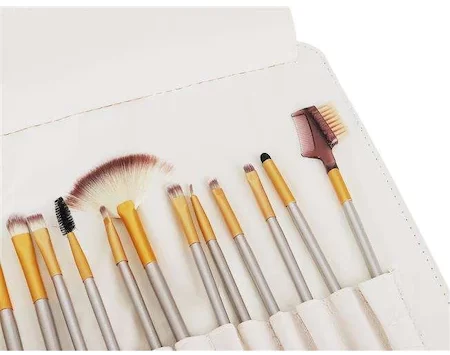 Set pensule machiaj profesional 18 pensule cosmetice Makeup Beauty 3 e1661019996149