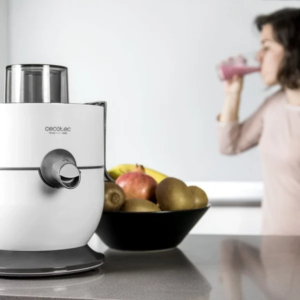 Storcator de fructe si legume Cecotec Extreme Titanium 19000, 650 W, 19000 RPM, 2 viteze, Sistem de siguranta, Recipient suc 500 ml, Alb - imagine 3