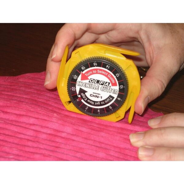 Cutter cu disc reglabil si ajustabil pentru taieri exacte, OLFA - imagine 2