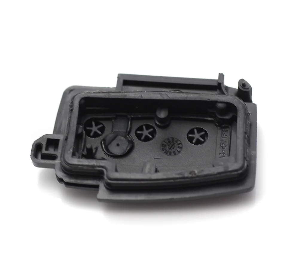 Carcasa cheie tip briceag pentru Ford, cu 3 butoane, Carguard 2 Carcasa cheie tip briceag pentru Ford, cu 3 butoane, Carguard