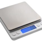 Cantar de bucatarie de mare precizie cu 2 boluri de masurare, scara de referinta 1g, display LCD iluminat, functie Tara