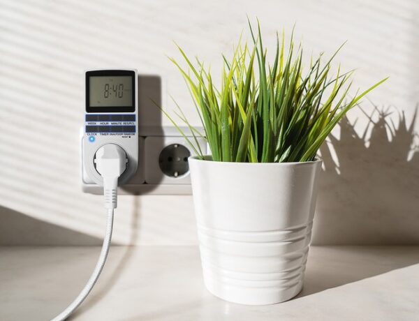 Priza programabila digitala Izoxis, timer saptamanal, ecran LCD, 3680 W, programare 24/7, Alb - imagine 3