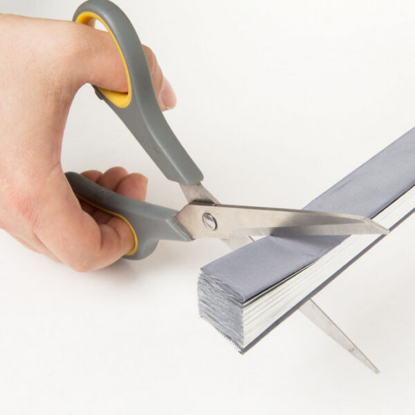 Parasolar auto retractabil Carguard, 150 x 70 cm, ventuze incluse - imagine 4