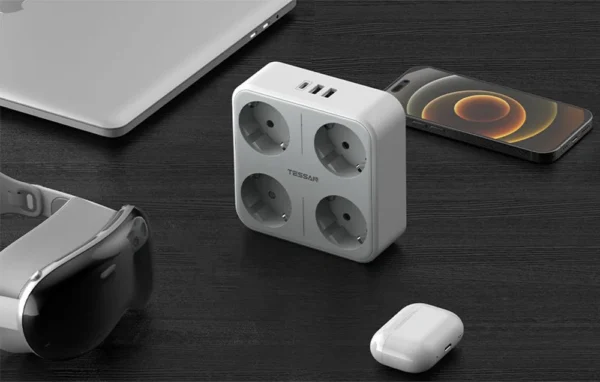 Adaptor priza Tessan TS-302-DE-C, 4 prize, 2 X USB-A, 1X USB-C, 10A - imagine 2