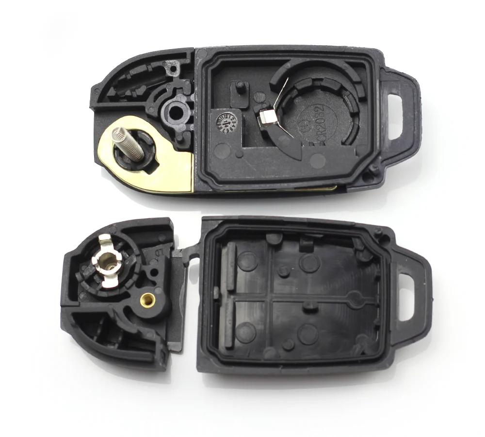 Carcasa cheie tip briceag pentru Volvo, cu 4 butoane, Carguard 1 Carcasa cheie tip briceag pentru Volvo, cu 4 butoane, Carguard