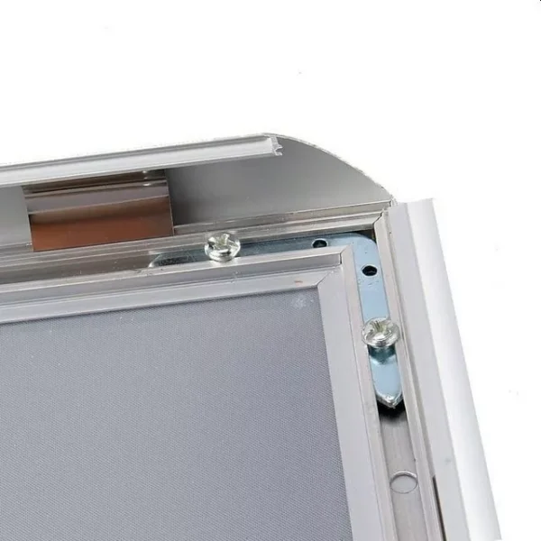 Rama click aluminiu, expunere afise si postere in format a0, colturi drepte, fixare orizontala sau verticala pe perete - imagine 26