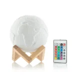 Lampa LED reincarcabila Planeta Pamant Worldy Gadget Tech, cu acumulator, 16 culori diferite, telecomanda