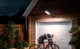 Lampa solara stradala 180 LED-uri, telecomanda, 3 moduri de functionare, senzor de miscare, senzor de lumina, lumina neutra