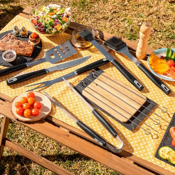 KIT DE USTENSILE PENTRU GRATAR CU HUSA GEANTA BBSET INNOVAGOODS 12 PIESE